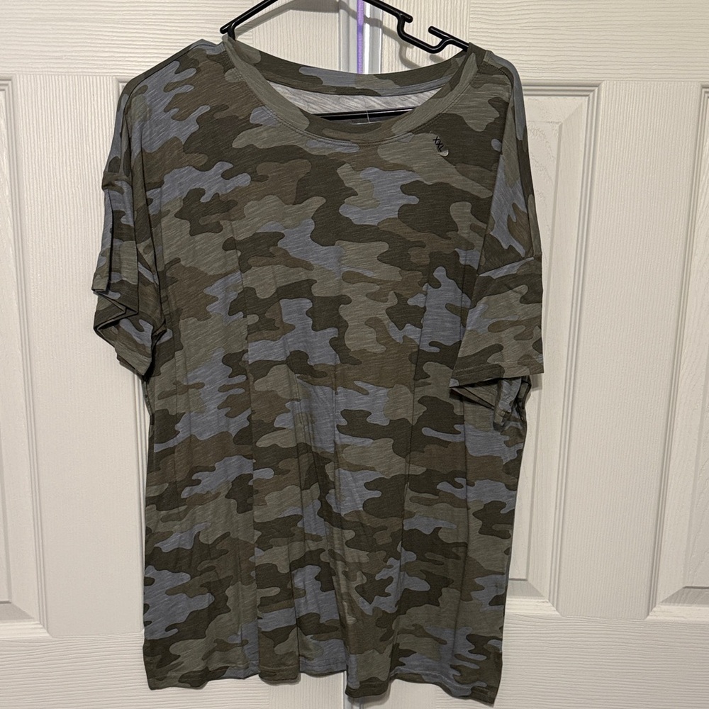 Women’s Camouflage T-Shirt